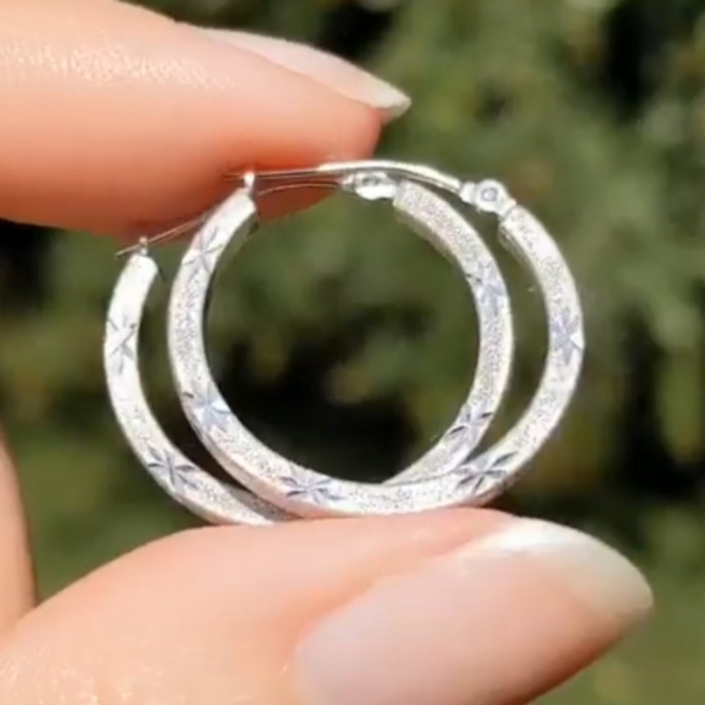 Hoops